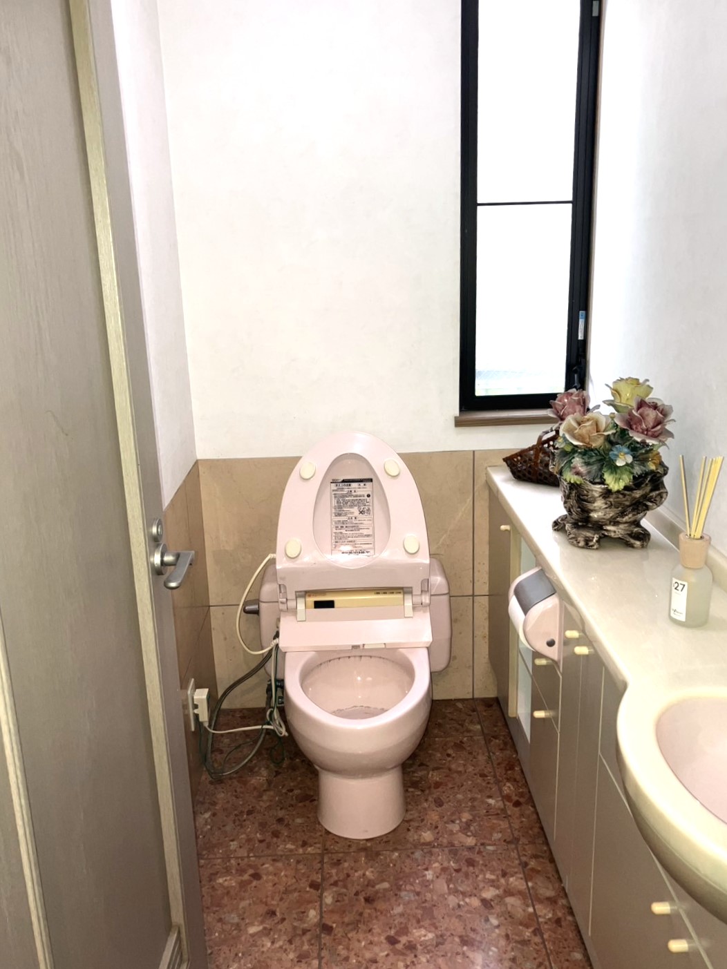 水吞向丘売住宅 