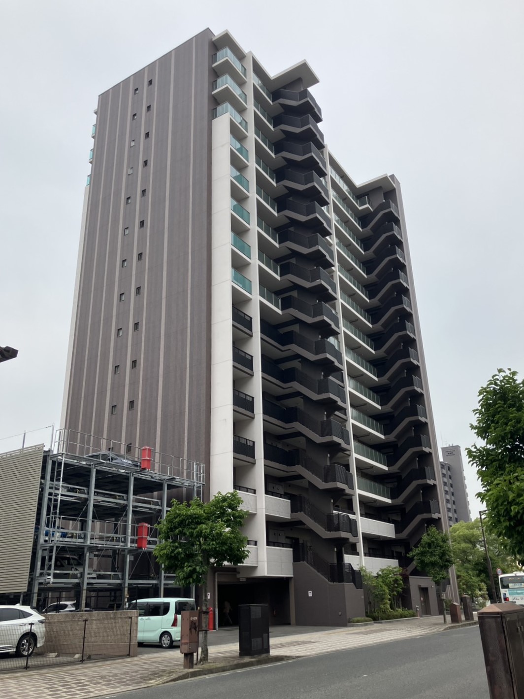 福山市東桜町　売マンション 