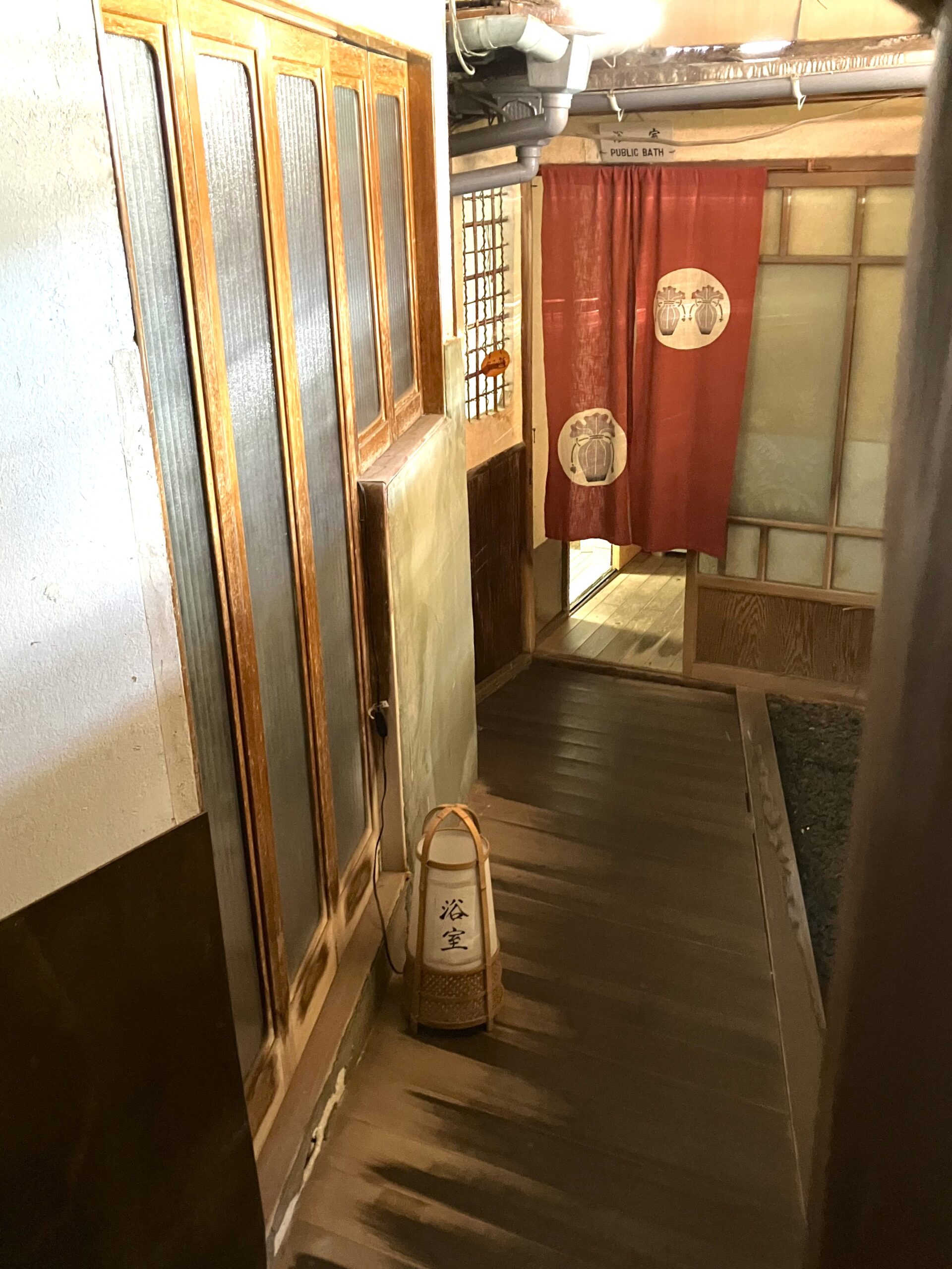 尾道市久保2丁目　貸店舗 