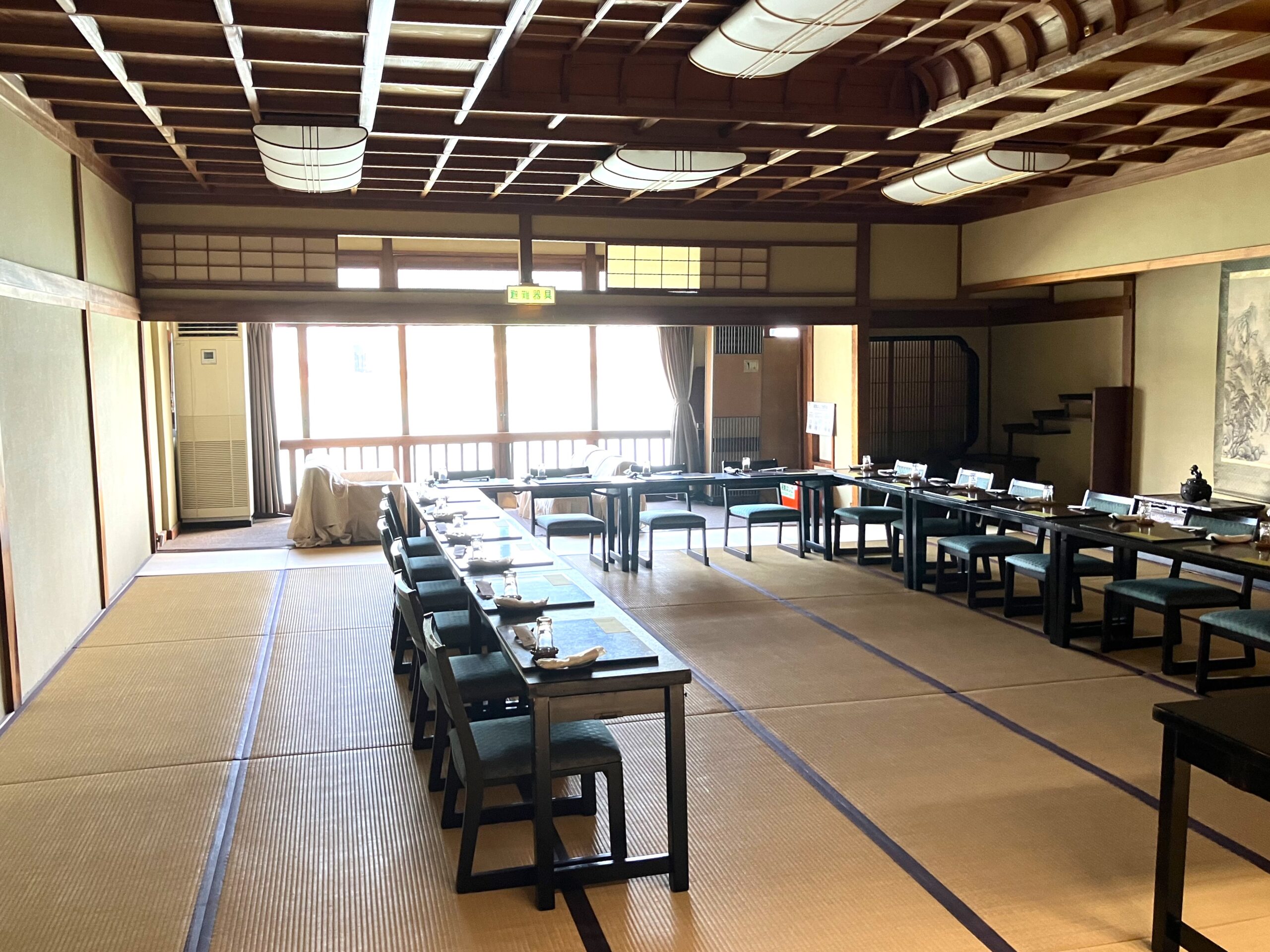 尾道市久保2丁目　貸店舗 