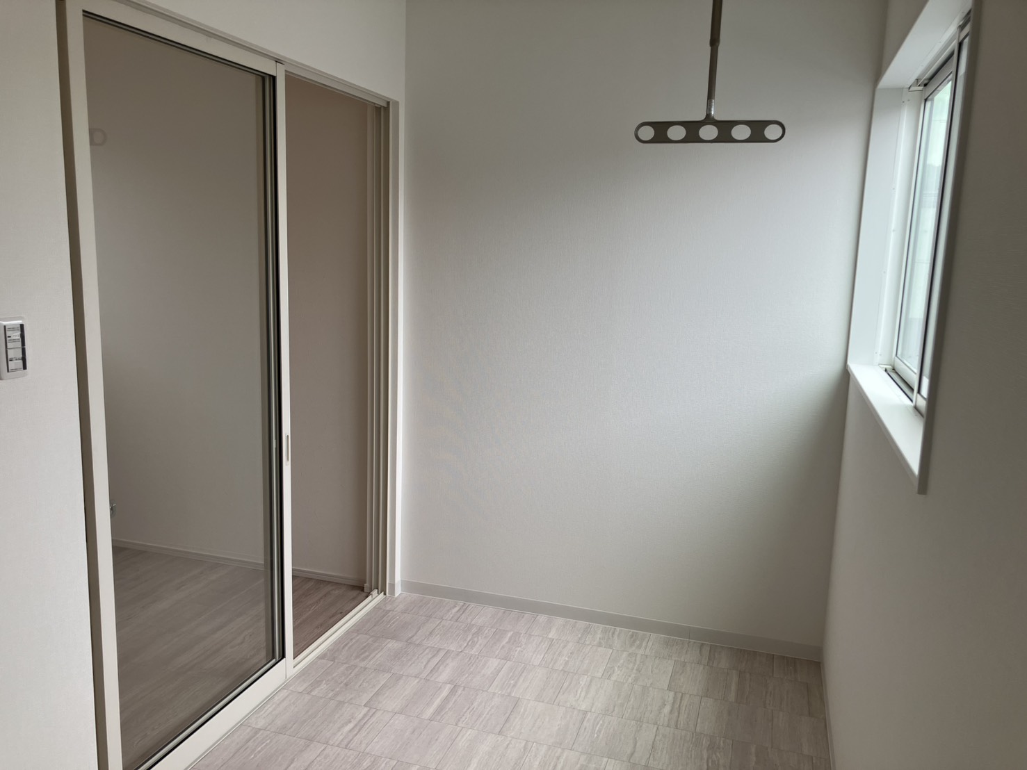 福山市引野町4丁目1号棟 