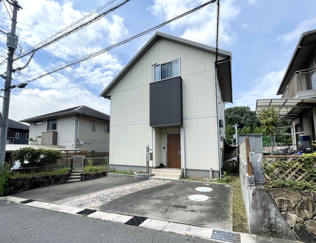 福山市春日町浦上　売住宅