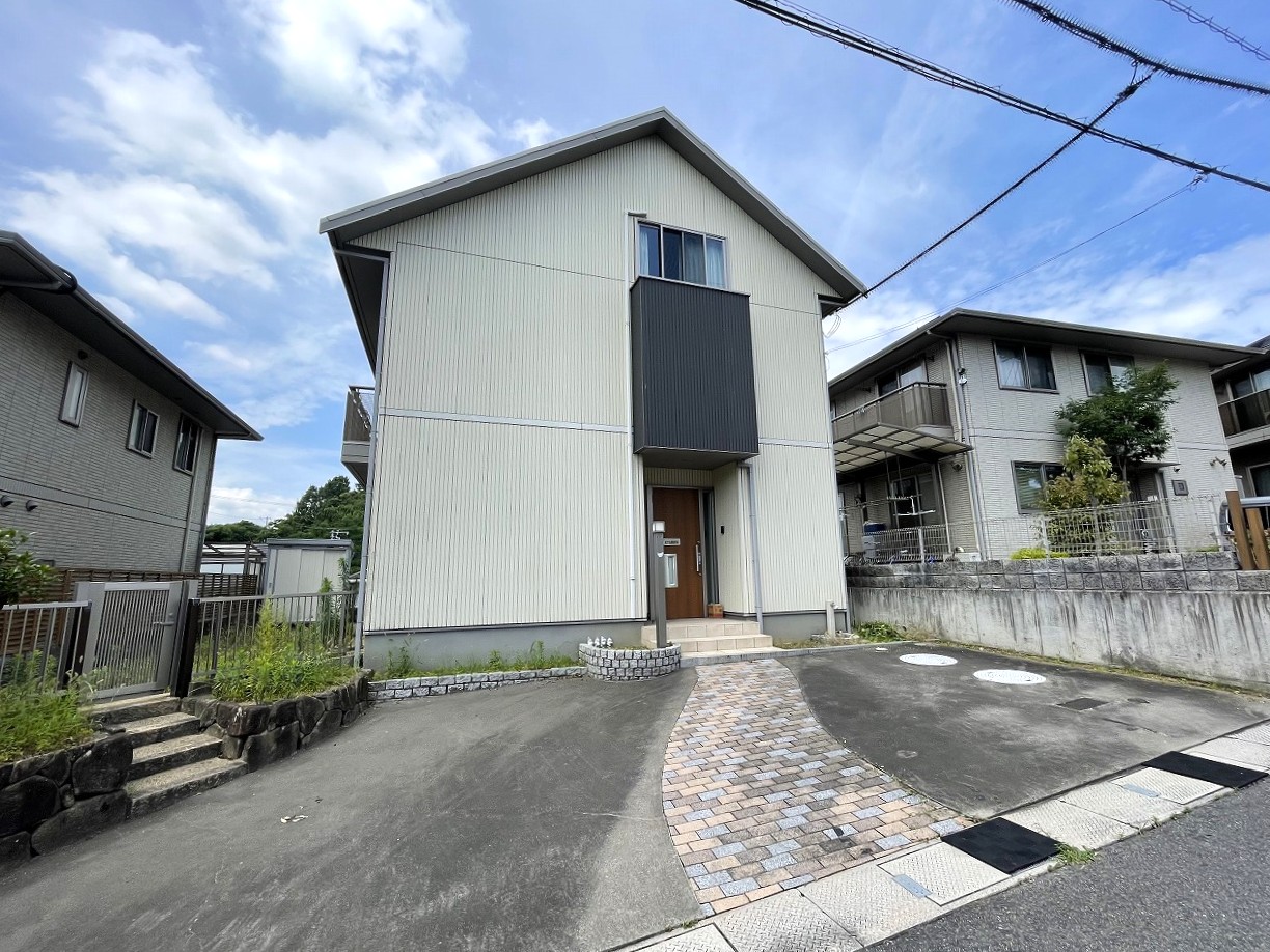 福山市春日町浦上　売住宅 
